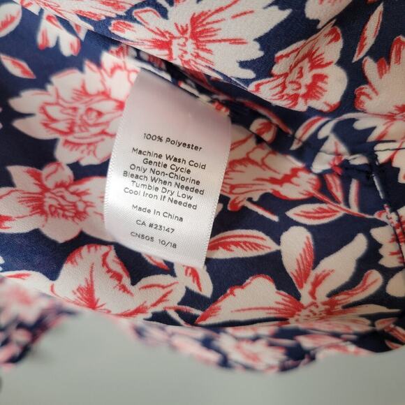 Talbots shirt womens size XL navy blue red floral button up top roll tab sleeves - Picture 12 of 12
